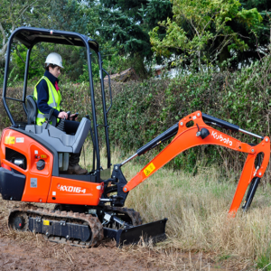 1.5 TONNE MINI EXCAVATOR